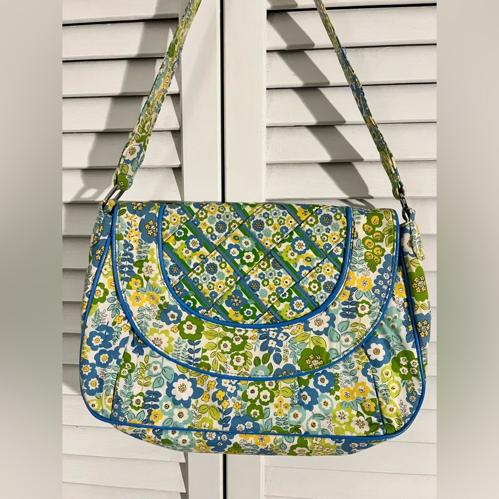 Vera Bradley English Meadow Flap Shoulder Purse retired pattern